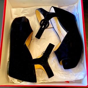 Sacha Lindon black suede wedge
